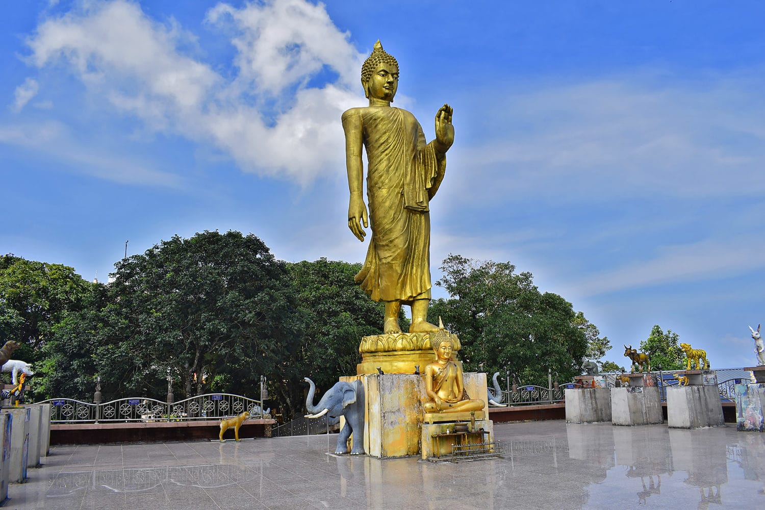 Samui Mountain Buddha